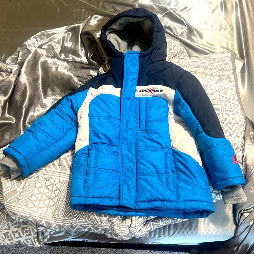 Boys’ ZeroXposur Insulated Winter Coat with Hood - Size M